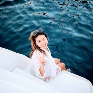 Meet your Posher, Julie